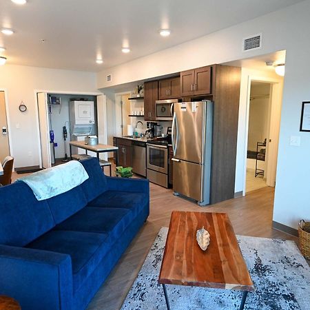 2 Bedroom Brand New Apartment Near Mayo, Park Free Rochester Luaran gambar